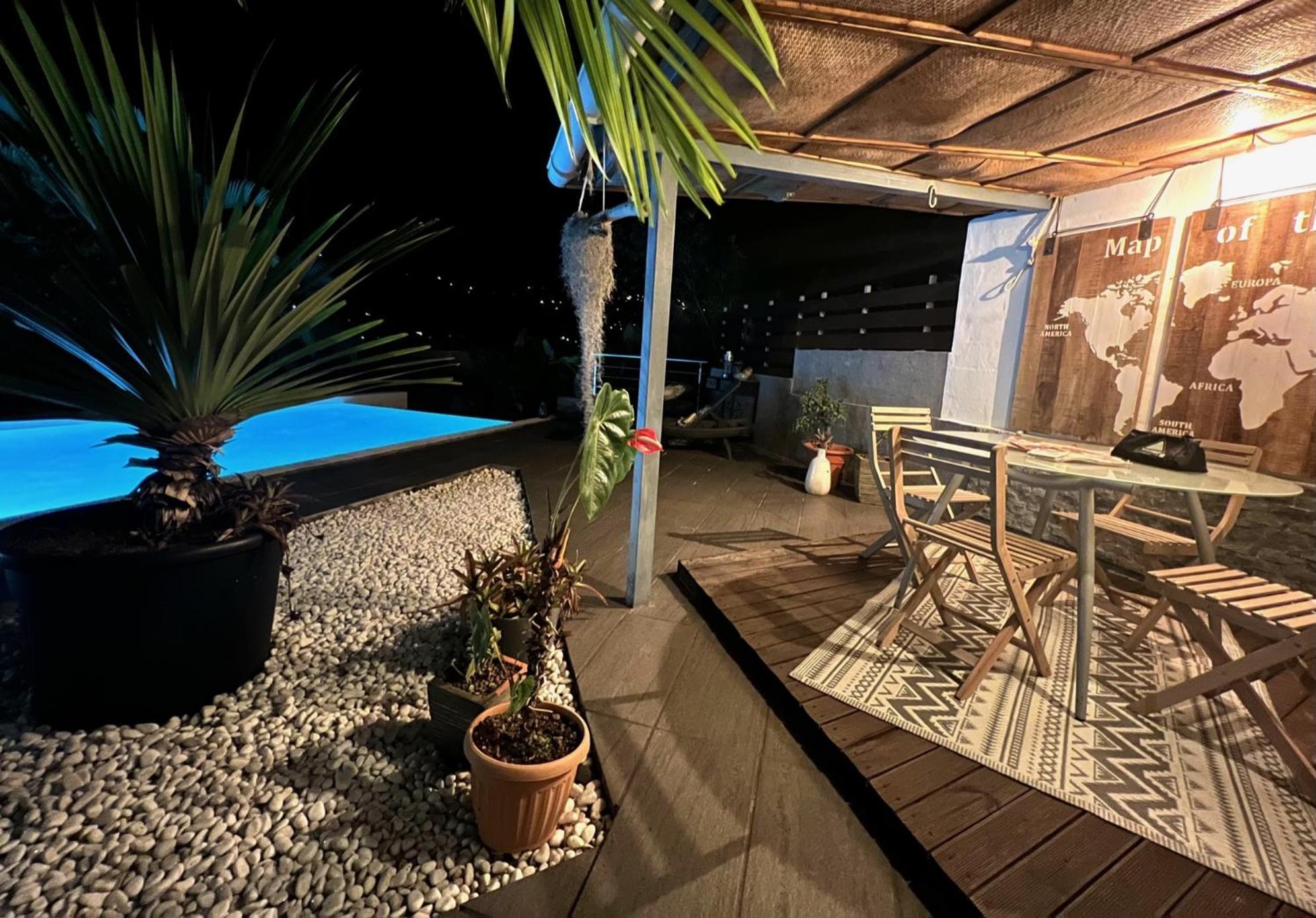 Villa Ti Moon, Entre Deux, Piscine Екстер'єр фото